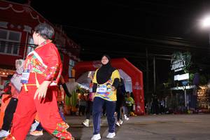 BIB: 3996
                            <button type="button" onclick="openModal(26261267)" class="btn btn-primary btn-sm float-right btn-popup" data-toggle="modal" data-target=".modal-high-quality">
                        <i class="fas fa-shopping-cart"></i> Add to Cart
                    </button>
                                            <button type="button" onclick="isThisMe(26261267, true)" class="btn btn-success btn-sm float-right btn-popup btn-isme hidden" data-toggle="tooltip" data-placement="bottom" title="นี่คือรูปของคุณใช่ไหม คลิกที่นี่เพื่อเอาเข้าอัลบั้ม">
                        <i class="fas fa-plus"></i> Add to album
                    </button>
                    <button type="button" onclick="isThisMe(26261267, false)" class="btn btn-warning btn-sm float-right btn-popup btn-isnotme hidden">
                        <i class="fas fa-ban"></i> Remove from album
                    </button>